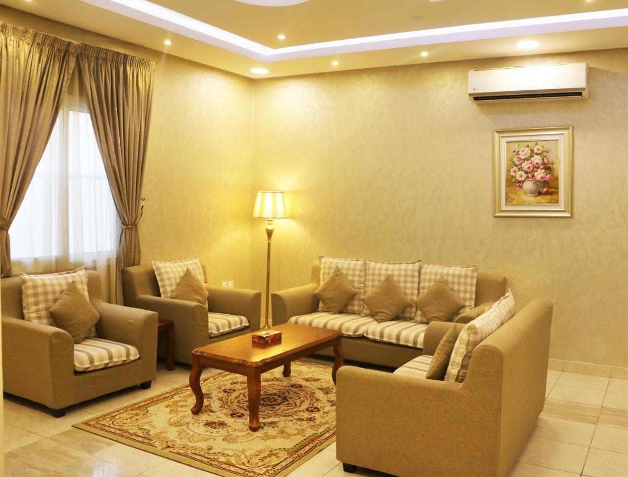 Ejaz Hotel Apartments Riyadh Exterior photo