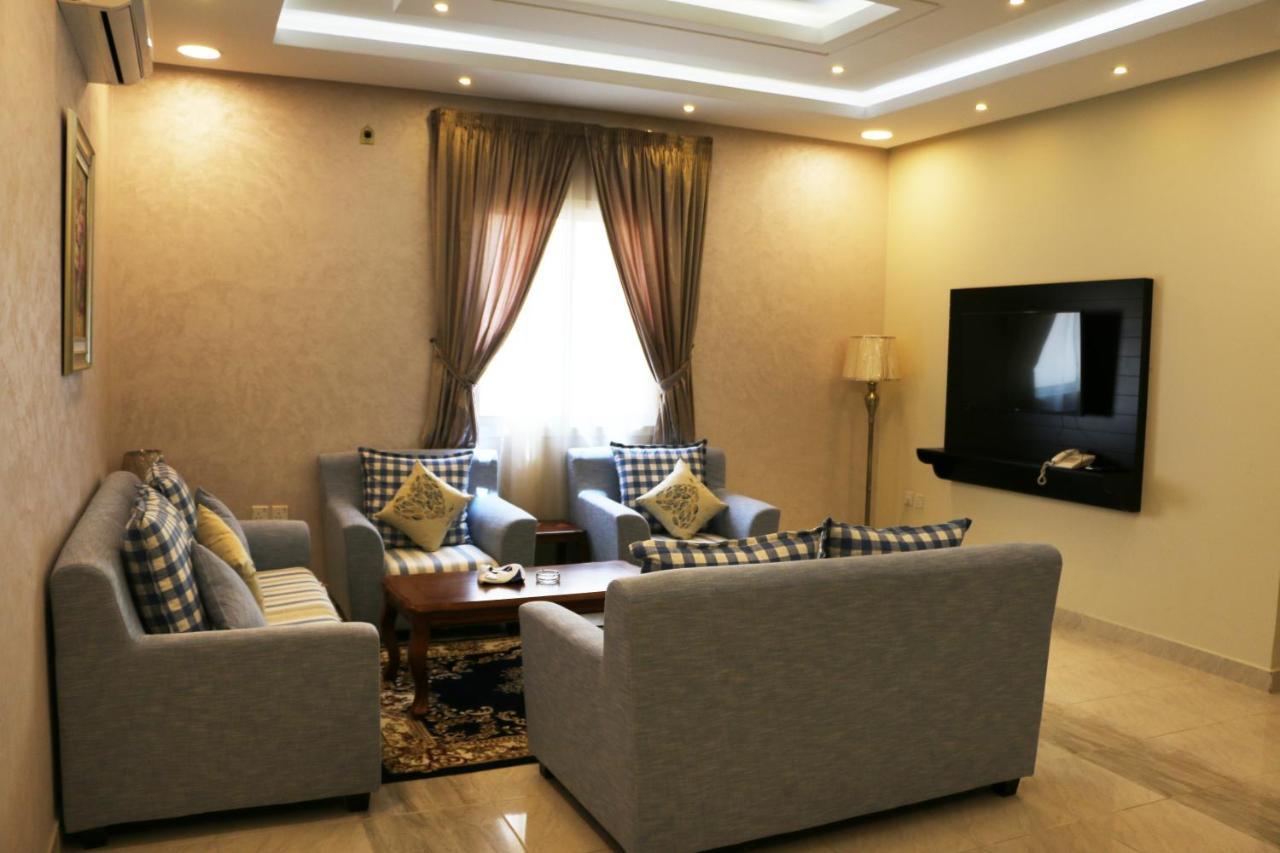 Ejaz Hotel Apartments Riyadh Exterior photo